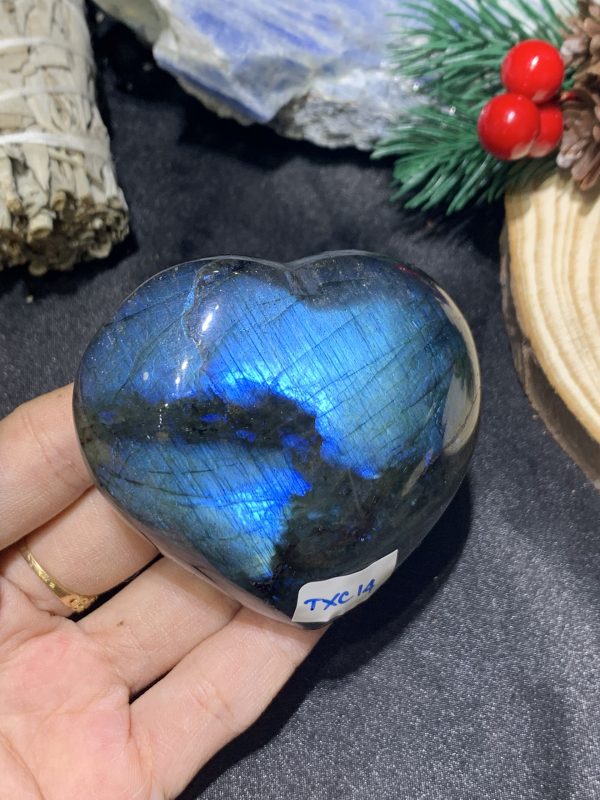 TRÁI TIM ĐÁ XÀ CỪ – Labradorite (TXC14) – KT: 6,11*6,64CM, KL: 0,168KG