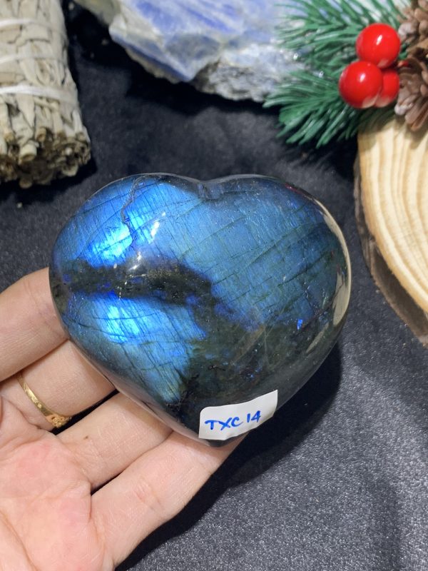 TRÁI TIM ĐÁ XÀ CỪ – Labradorite (TXC14) – KT: 6,11*6,64CM, KL: 0,168KG