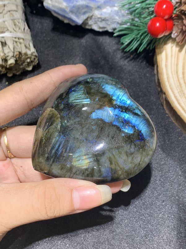 TRÁI TIM ĐÁ XÀ CỪ – Labradorite (TXC15) – KT: 6,49*3,32CM, KL: 0,162KG