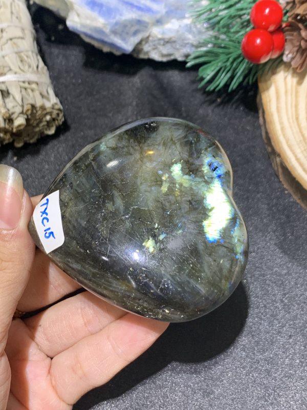 TRÁI TIM ĐÁ XÀ CỪ – Labradorite (TXC15) – KT: 6,49*3,32CM, KL: 0,162KG