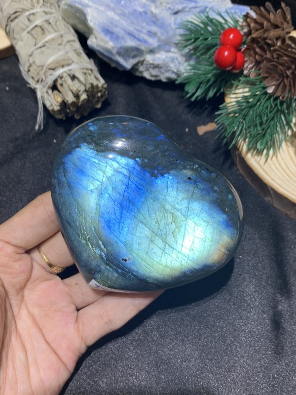 TRÁI TIM ĐÁ XÀ CỪ – Labradorite (TXC19) – KT: 7,33*8,47CM, KL: 0,296KG