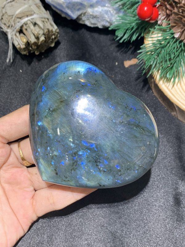 TRÁI TIM ĐÁ XÀ CỪ – Labradorite (TXC19) – KT: 7,33*8,47CM, KL: 0,296KG