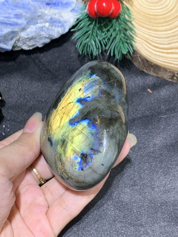 TRÁI TIM ĐÁ XÀ CỪ – Labradorite (TXC21) – KT: 6,9*7,73CM, KL: 0,236KG