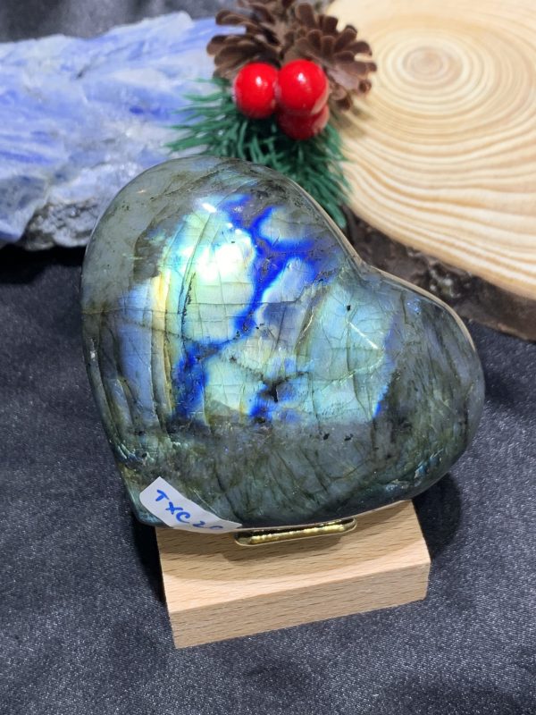 TRÁI TIM ĐÁ XÀ CỪ – Labradorite (TXC26) – KT: 6,66*7,68CM, KL: 0,208KG