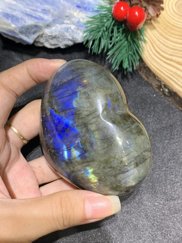 TRÁI TIM ĐÁ XÀ CỪ – Labradorite (TXC28) – KT: 6,5*7,58CM, KL: 0,234KG