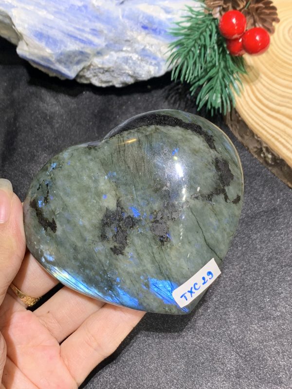 TRÁI TIM ĐÁ XÀ CỪ – Labradorite (TXC29) – KT: 7,25*8,24CM, KL: 0,22KG