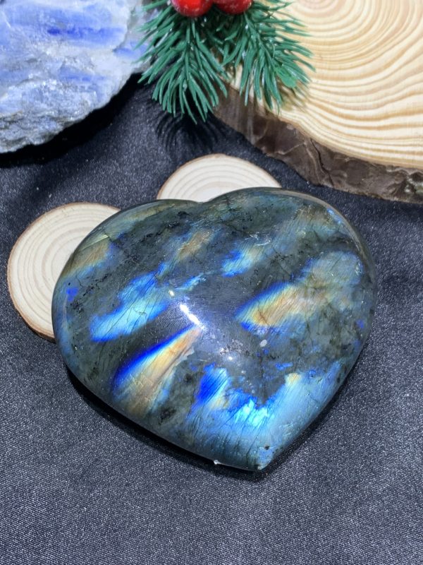 TRÁI TIM ĐÁ XÀ CỪ – Labradorite (TXC30) – KT: 6,9*7,89CM, KL: 0,264KG