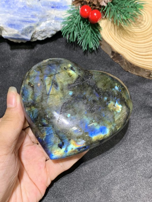 TRÁI TIM ĐÁ XÀ CỪ – Labradorite (TXC33) – KT: 8,57*9,35CM, KL: 0,412KG