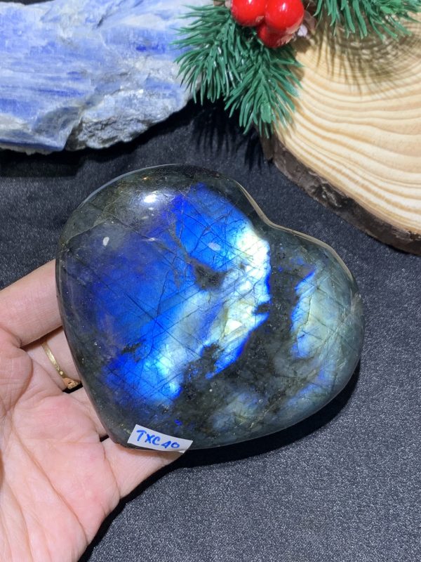 TRÁI TIM ĐÁ XÀ CỪ – Labradorite (TXC40) – KT: 7,81*8,55CM, KL: 0,274KG