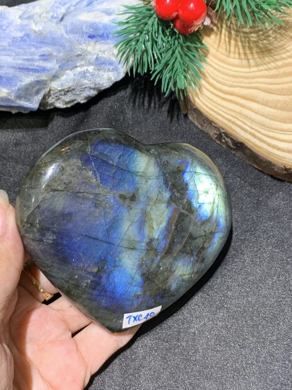 TRÁI TIM ĐÁ XÀ CỪ – Labradorite (TXC40) – KT: 7,81*8,55CM, KL: 0,274KG