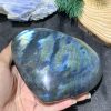 TRÁI TIM ĐÁ XÀ CỪ – Labradorite (TXC41) – KT: 10,34*11,4CM, KL: 0,792KG