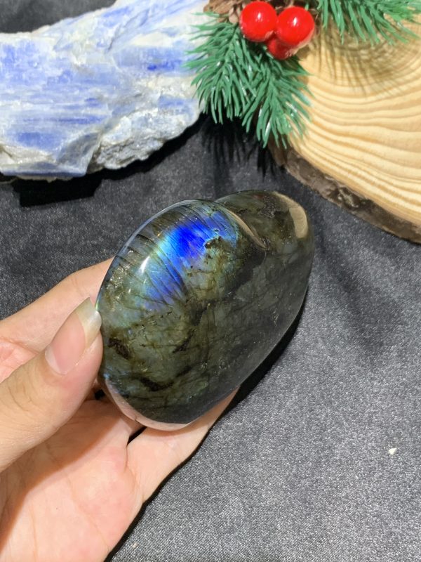 TRÁI TIM ĐÁ XÀ CỪ – Labradorite (TXC44) – KT: 7,7*8,52CM, KL: 0,294KG