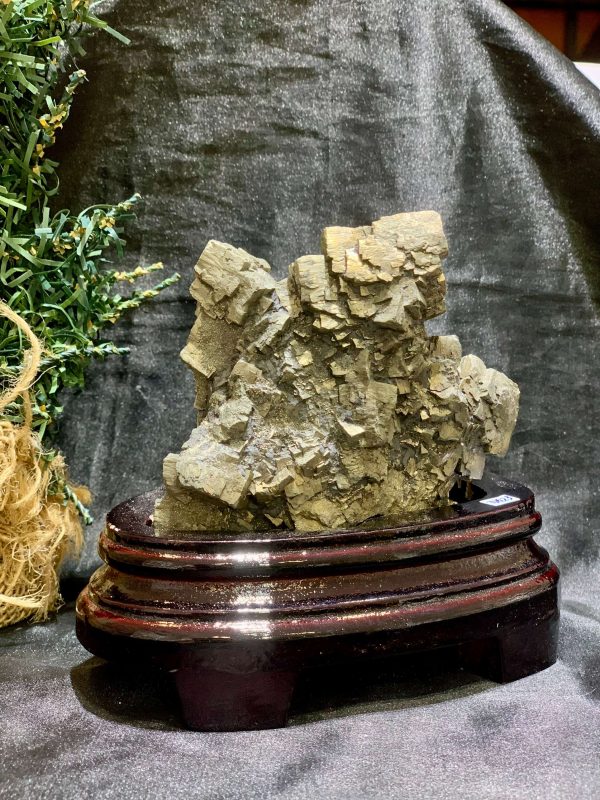 Tinh thể Vàng Găm – Pyrite (TVG23), KL: 1,188kg – KT:12*11cm