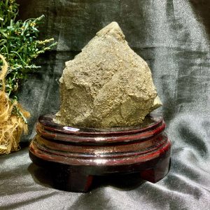 Tinh thể Vàng Găm – Pyrite (TVG25), KL: 1,262kg – KT:12*7cm