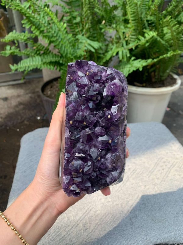 HỐC THẠCH ANH TÍM NHỎ – SMALL AMETHYST GEODE (TV521), KL: 1,326KG, KT: 13*6CM