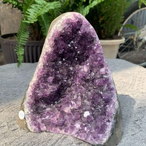 HỐC THẠCH ANH TÍM NHỎ – SMALL AMETHYST GEODE (TV524), KL: 1,138KG, KT: 13*12CM