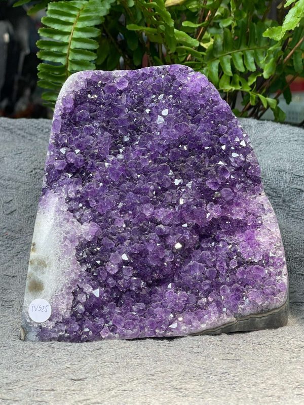 HỐC THẠCH ANH TÍM NHỎ – SMALL AMETHYST GEODE (TV525), KL: 1,522KG, KT: 13,5*12,5CM