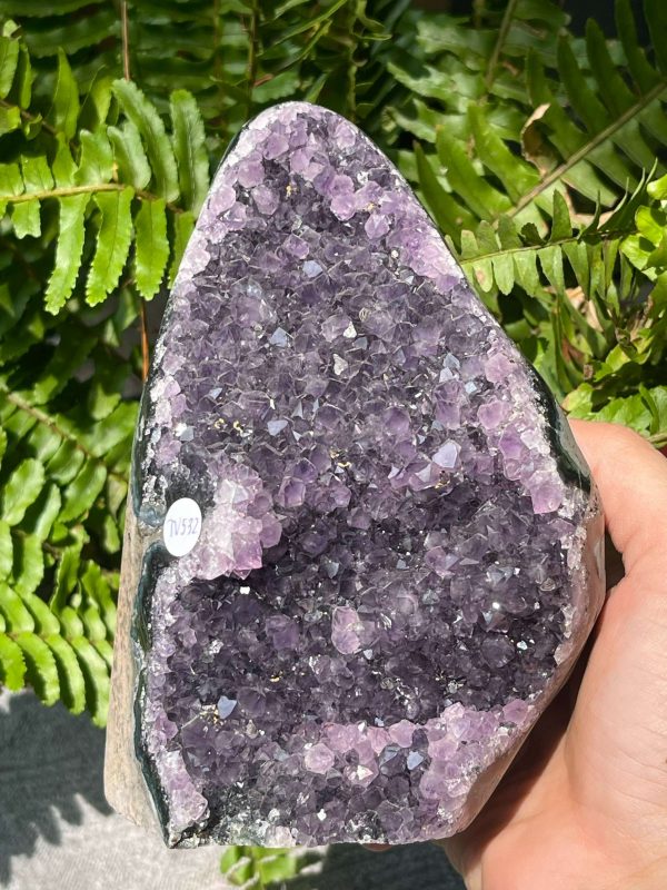 HỐC THẠCH ANH TÍM NHỎ – SMALL AMETHYST GEODE (TV532), KL: 1,4KG, KT: 15*8CM