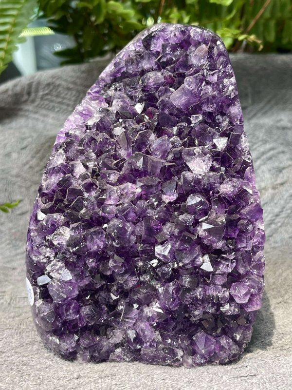 HỐC THẠCH ANH TÍM NHỎ – SMALL AMETHYST GEODE (TV533), KL: 1,178KG, KT: 12*9CM