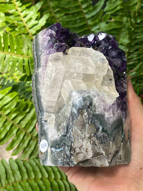 HỐC THẠCH ANH TÍM NHỎ – SMALL AMETHYST GEODE (TV534), KL: 1,412KG, KT: 12*9,5CM