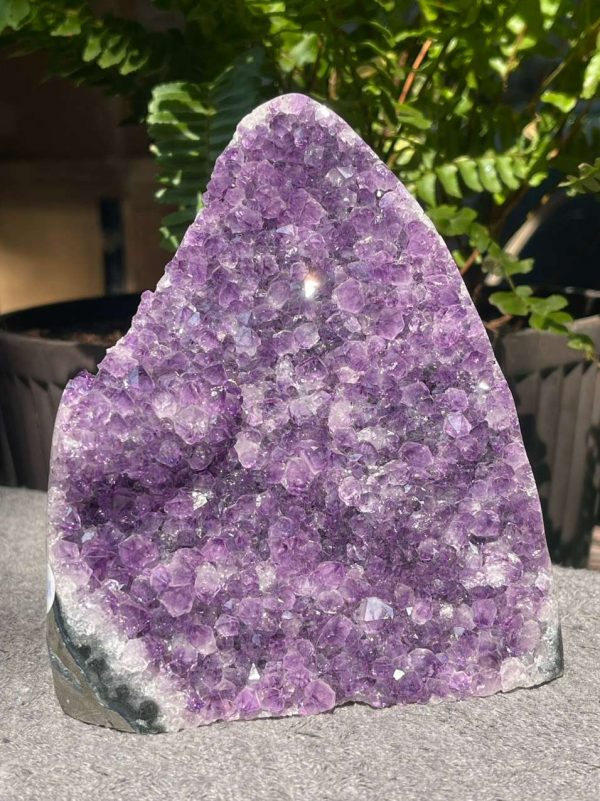 HỐC THẠCH ANH TÍM NHỎ – SMALL AMETHYST GEODE (TV541), KL: 1,026KG, KT: 14*11CM