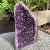 HỐC THẠCH ANH TÍM NHỎ – SMALL AMETHYST GEODE (TV547), KL: 1,024KG, KT: 16*9CM