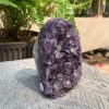 HỐC THẠCH ANH TÍM NHỎ – SMALL AMETHYST GEODE (TV563), KL: 0,566KG, KT: 10*3,5CM