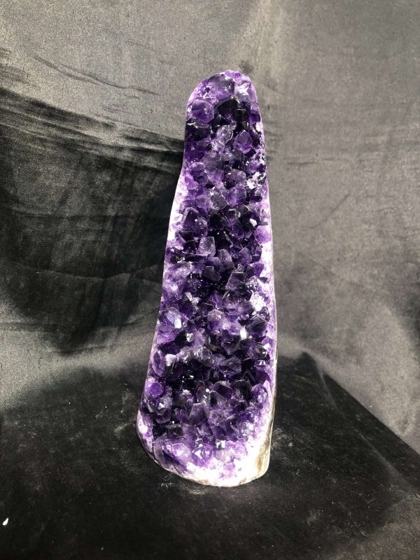 HỐC THẠCH ANH TÍM NHỎ – SMALL AMETHYST GEODE (TV589), KL: 1,212KG, KT: 17,2*8,5CM