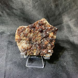 GARNET SPECIMEN – TINH THỂ SƯU TẦM, KL: 0,114kg – KT: 6x5,5cm | CADA DECOR