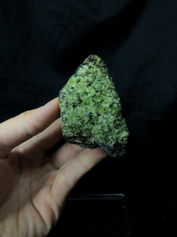 TINH THỂ PERIDOT SPECIMEN, KL: 127,8g | CADA DECOR