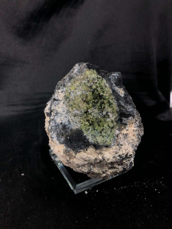 TINH THỂ PERIDOT SPECIMEN, KL: 654,1g | CADA DECOR