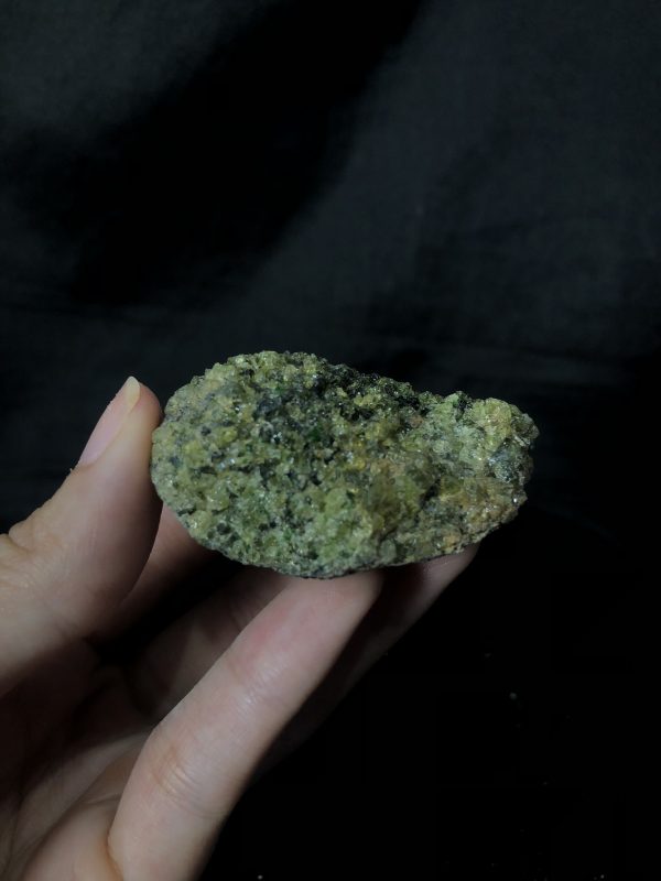 TINH THỂ PERIDOT SPECIMEN, KL: 55,7g | CADA DECOR