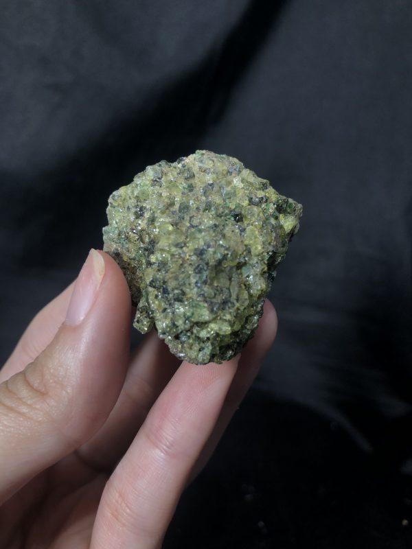 TINH THỂ PERIDOT SPECIMEN, KL: 37,3g | CADA DECOR