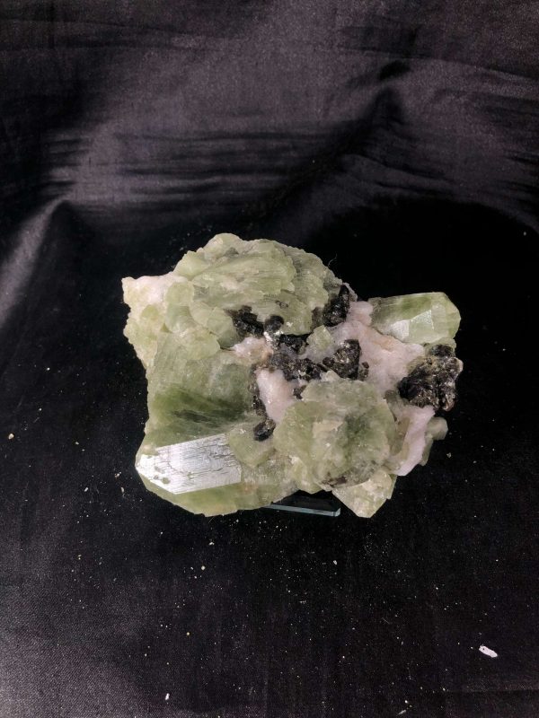 DIOPSITE SPECIMEN – TINH THỂ SƯU TẦM, KL: 787,4g | CADA DECOR