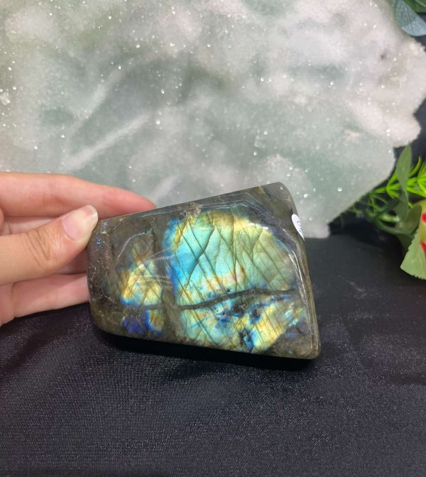 ĐÁ XÀ CỪ – Labradorite | CADA DECOR