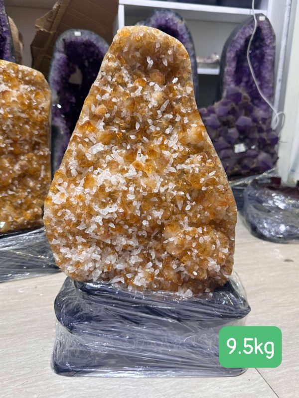 Vỉ Mầm Thạch Anh Vàng – Citrine, KT: 40x23CM (cả đế) – KL: 9,5KG  | CADA DECOR